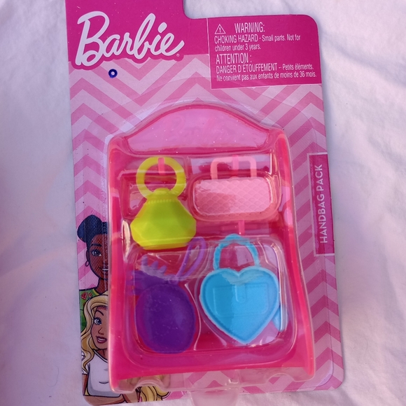 Barbie Accessory Set Design it your way Purses Sleepover Backpack Gift Toy - Picture 6 of 8